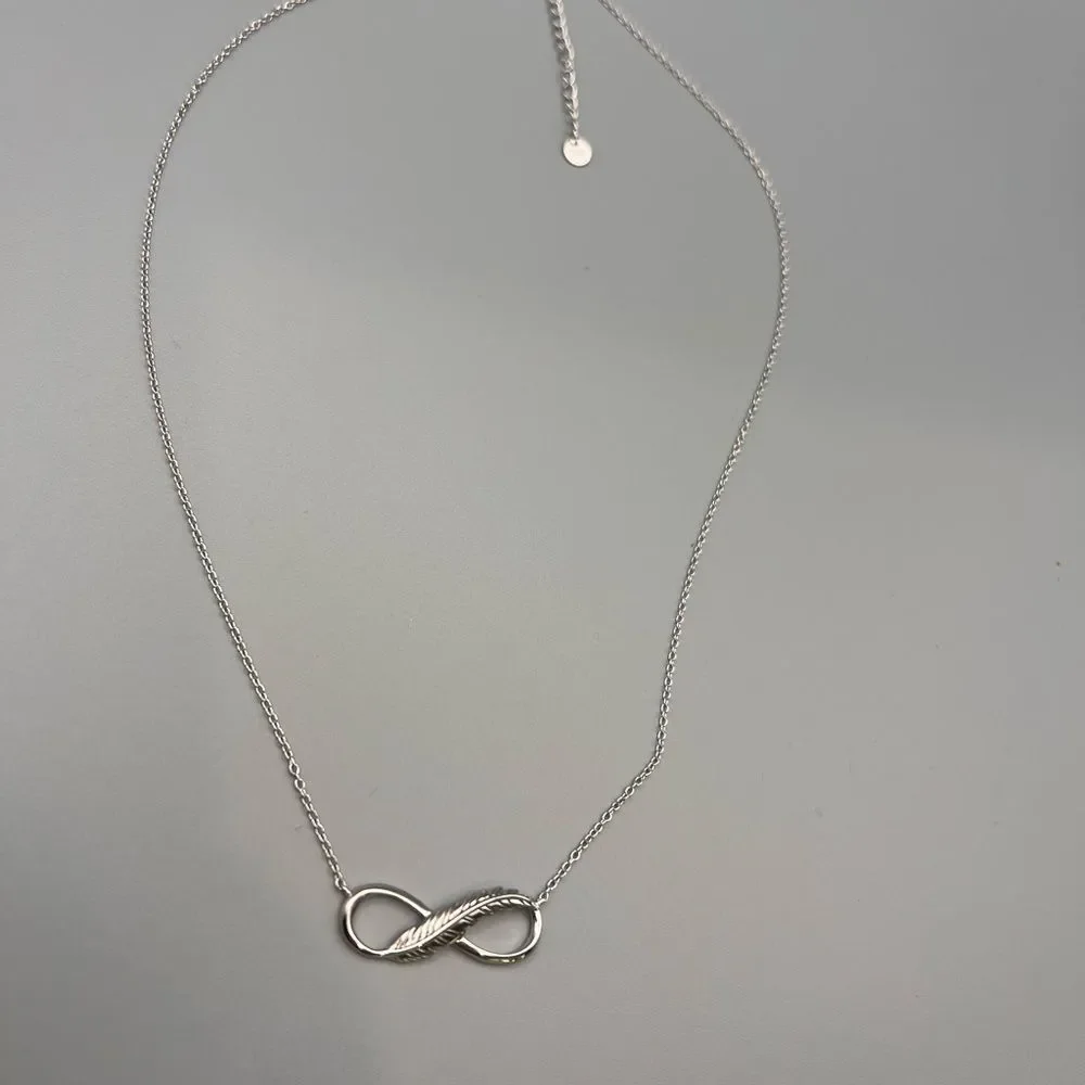 Sterling silver 925 Elegant Silver Infinity Necklace - Picture 6 of 8